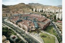 Alquiler Local-Centro comercial La Rosaleda en Málaga, La Roca