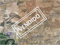 Addmeet Inversión, Finca rústica En venta en Lucillos